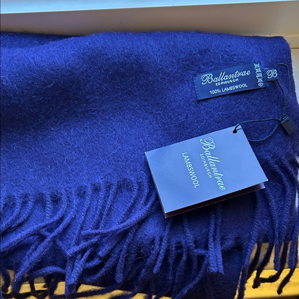 New: Ballantyne Lambswool Scarf Shawl